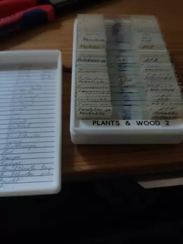 Gridfinity storage for 28 microscopic slides