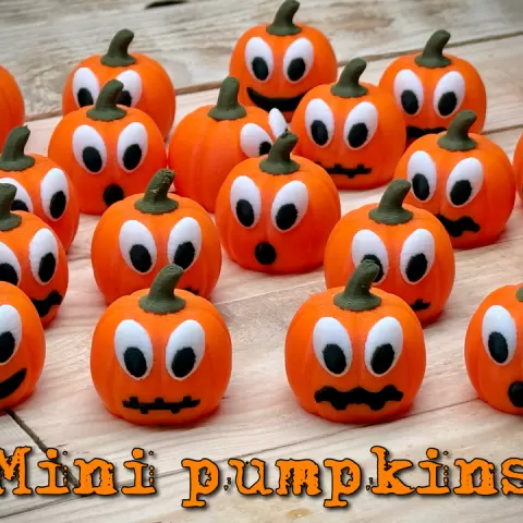 Mini Pumpkins by ENIQUE3D