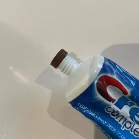 Gel/toothpaste Plug - Bubston