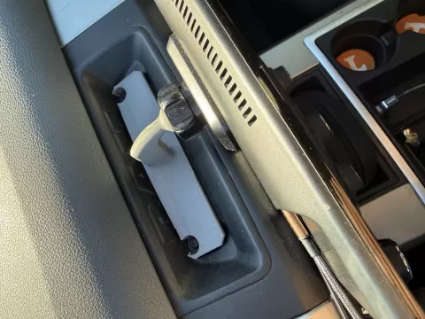 Carplay Screen Mount for 4th Gen RAM