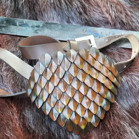 Flexible Scalemail Pauldron by Propsmaker