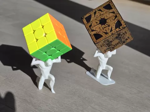 Atlas Rubik Cube Holder