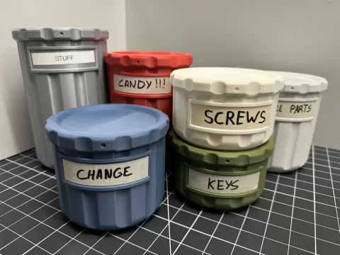 Twist Lock Container, Multiple sizes, Stackable.