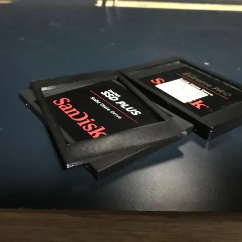 SSD Spacer for BlackMagicDesign HyperDecks by Awkward Engineers