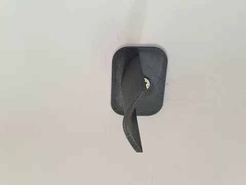Headphone wall mount