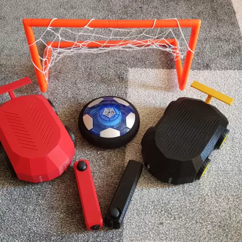 BattleCars - Car football out of a 3d-printer by Thomas Krichbaumer
