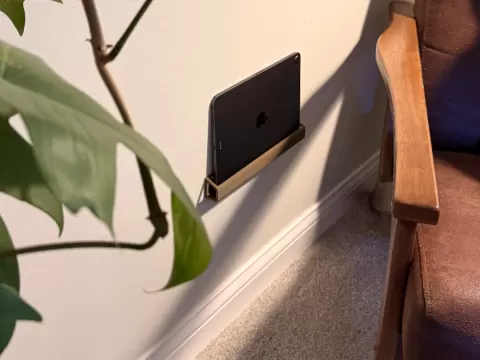 iPad Air Wall Mount