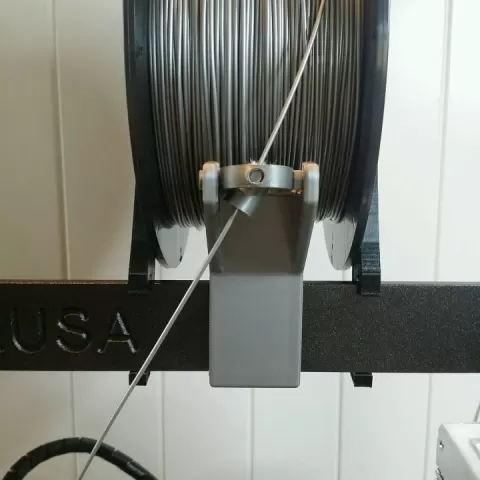 Filament guide with gimballed filament cleaner for prusa, by Kent Thoresen