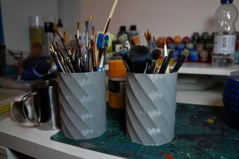 Paint Brush Pot (Vase Mode)
