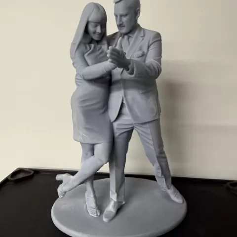 Tango dancers sculpture couple