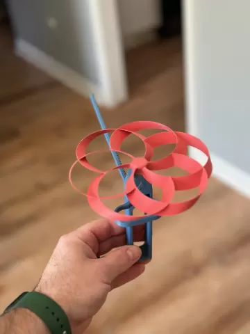 Toroidal 6 blade propeller