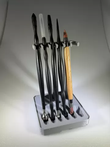 Multibin insert for longer double-ended tools