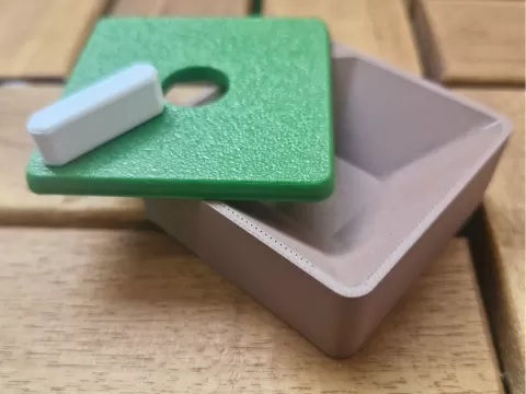 Interactive TreatBox - CircleBox (1slot wide)