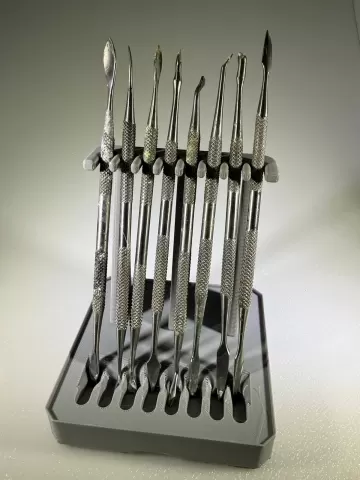 Multibin insert for double-ended tools