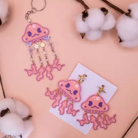 Jellyfish earrings and keychain