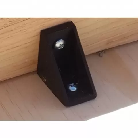 90 Degree Bracket by Jimmy Shaw