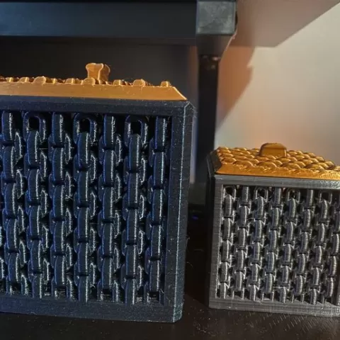 Chain Box