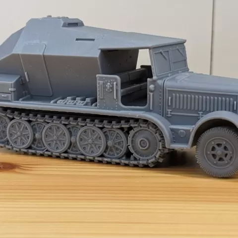 Half-track Sd.Kfz.7/3 - The Feuerleitpanzerfahrzeug für V-2 Raketen + Crewmen (Germany, WW2) by Wargame3d