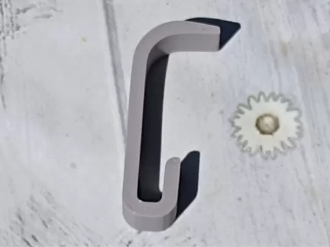 Tablecloth Clamp for Plastic Garden Tables