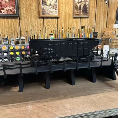 G scale coal dock