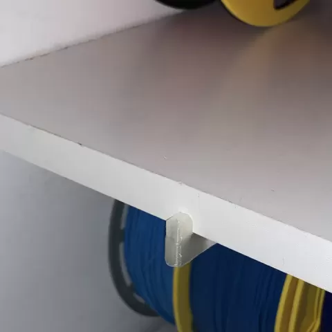 Bookshelf conversion for filament storage by Daniel Tromp