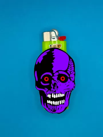 Glowing Skull lighter case - BatChips