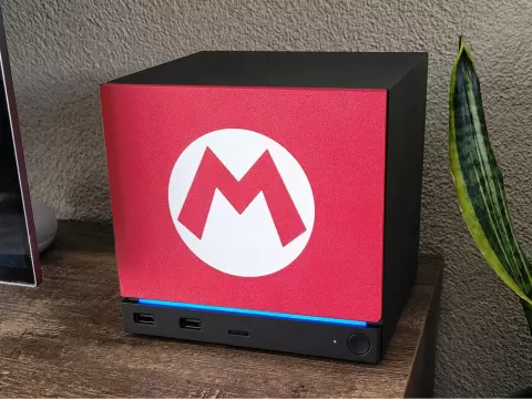 Steam Machine Plate - Mario Logo