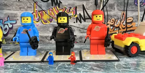 Space Base Plate for Giant Figure