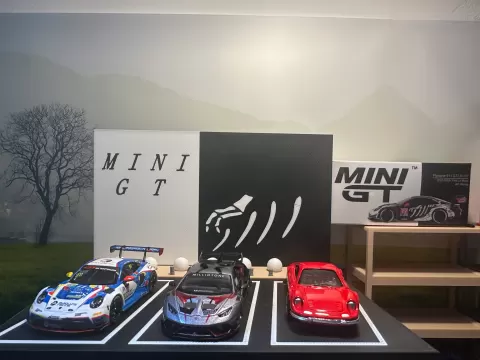 MINIGT 化骨龙汽车模型微缩场景