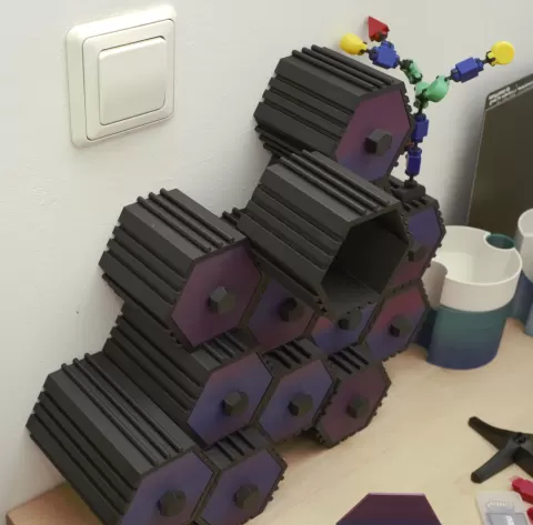 Hexabox (modular and interlocking storage system)