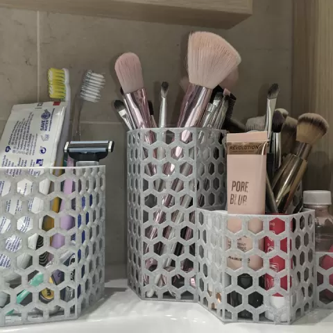Bathroom Organizer by FilaworKs