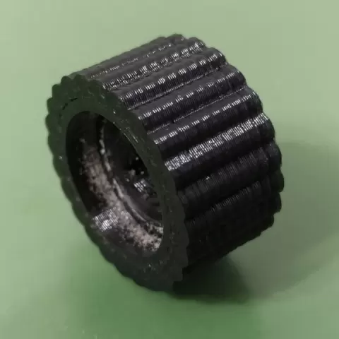 Bicycle Dynamo Wheel v2 by Andre Eberhard