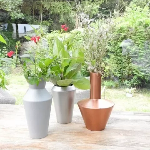 Flower vase "GEO" by Grégory