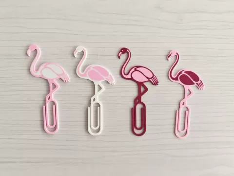 Flamingo paper clips