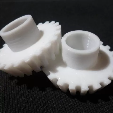 Spline gears by Brett Plowman