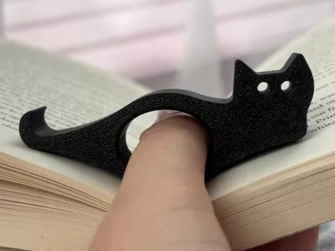 Black cat page holder