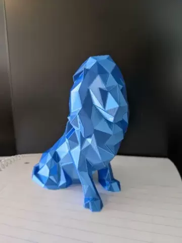 Lowpoly Sitting Lion - Lixard