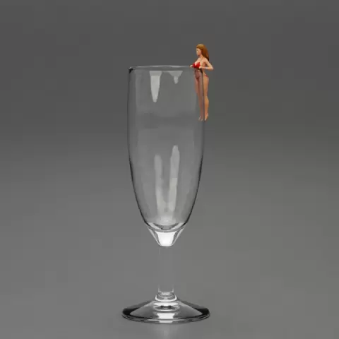 Bikini clad drink markers to attach to the side of your glass by 3DGeschaft Miniatures Figures