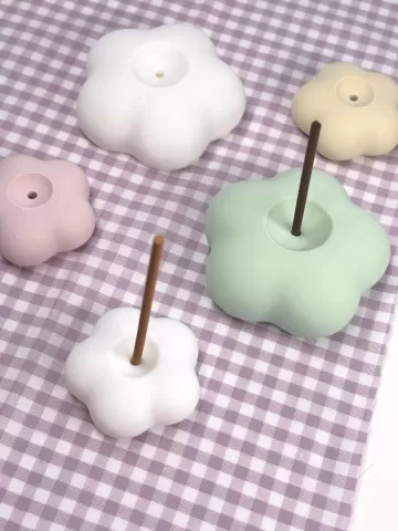 Puffy Flower Incense Holder | 2 Sizes