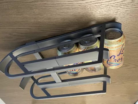 Drink can dispenser