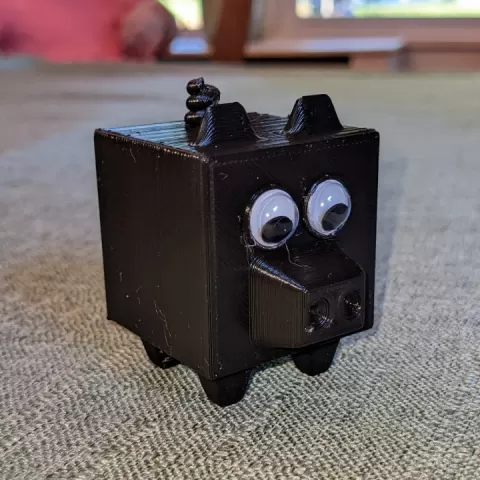 Cube Pig by Lee