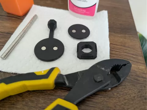 OpenGrid / Multiboard Pokeball Magnetic Mount