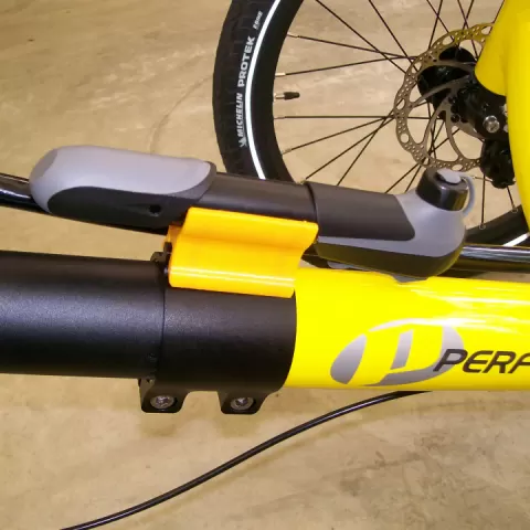 Mini Pump Mount by Dan Ouellet