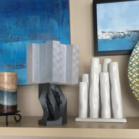 Low Poly Hex Lamp by Levi Giesbrecht