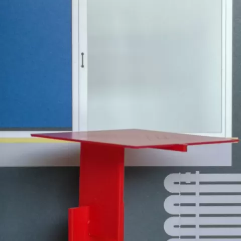 Gerrit Rietveld end table by Nacho Page