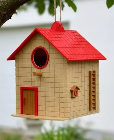 Brick Birdhouse: Multi-Part Garden Decor