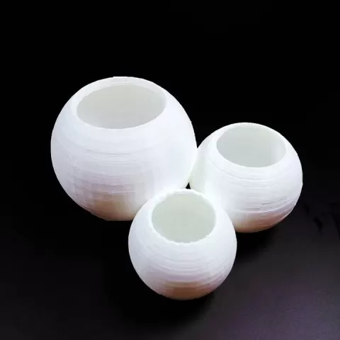 TinkerCAD Sphere Vases by Ian Scheele