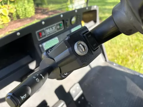 EZGO TXT Key Relocation Mount