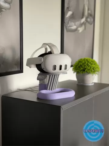 Sleek Meta Quest 3/3S stand!