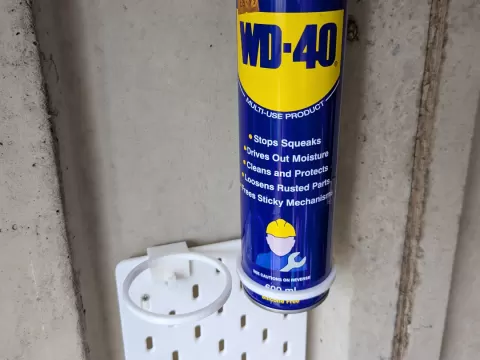 Skadis WD40 holder trade size